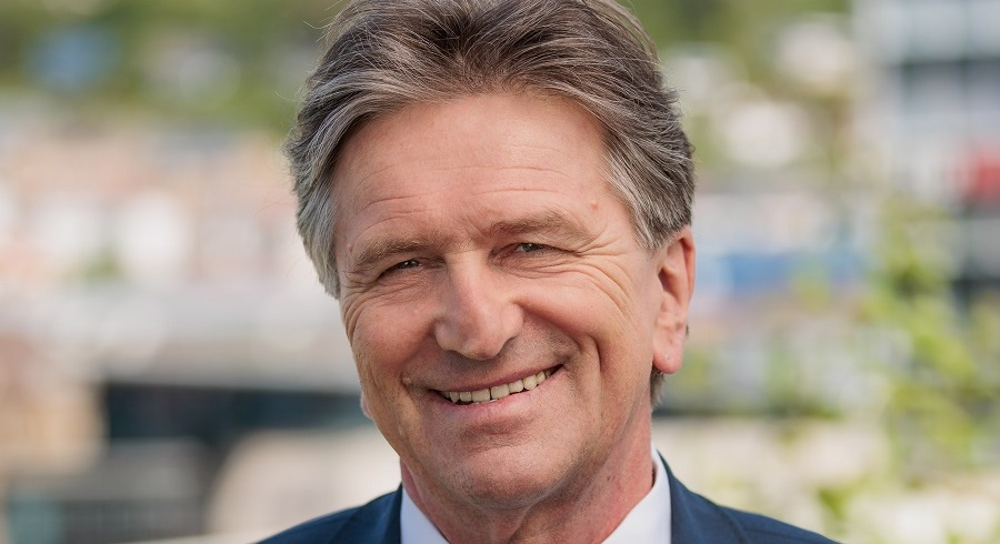 Manne Lucha zur Integrativen Medizin in Baden-WürttembergManne Lucha zur Integrativen Medizin in Baden-Württemberg