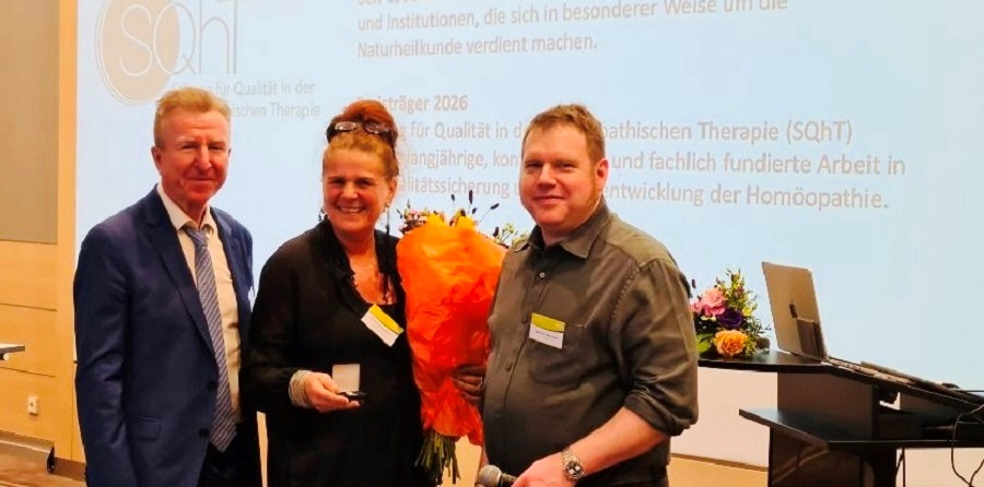 BDH verleiht SQhT die Clemens-von-Bönninghausen-Medaille 